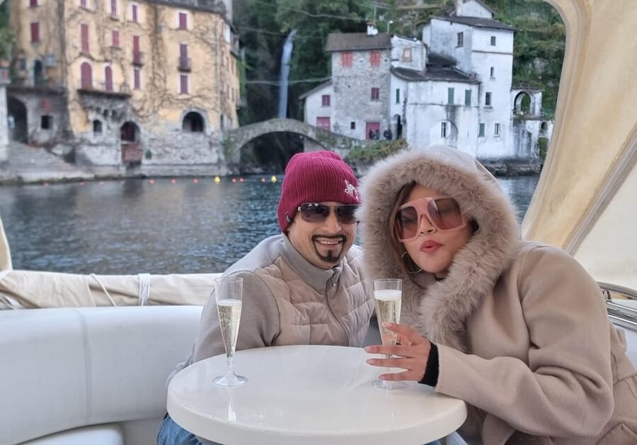 Lake Como: Shared or Private 2 Hours Boat Tour with Aperitif - Villa d’Este and Villa Erba