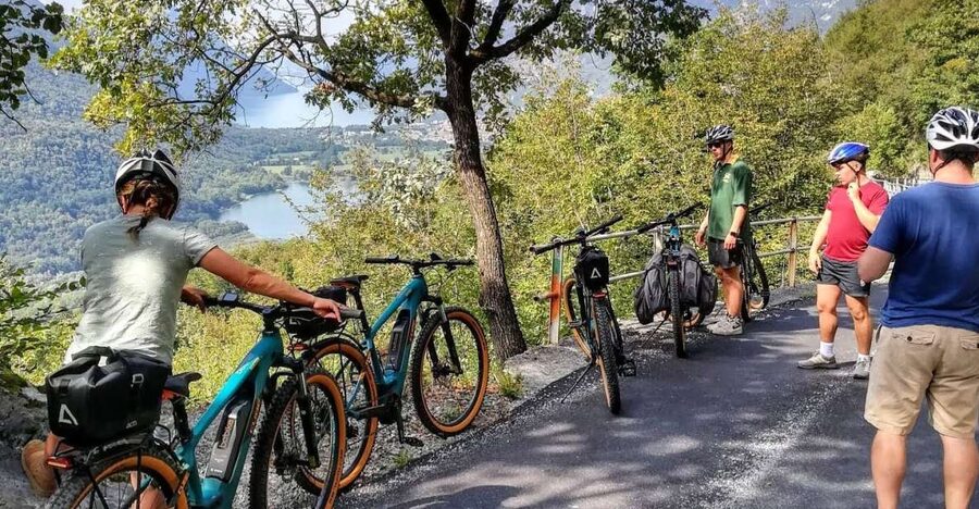 Lake Como to Lake Lugano: E-Bike Three Panoramic Lakes - Starting near Menaggio and learning the e-bike