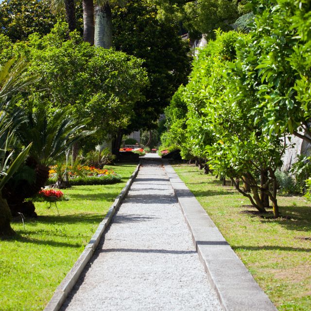 Lake Como: Villa Monastero Entry Tickets with Ferries - A Lake Como crossing with Varenna as the destination