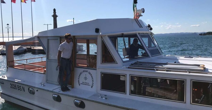 Lake Garda: 4-hour Guided Boat Cruise with Stop in Sirmione - Key points at a glance