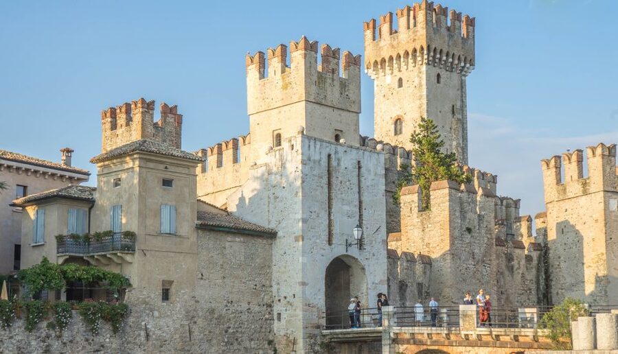 Lake Garda: 4-hour Guided Boat Cruise with Stop in Sirmione - Who should book this cruise?