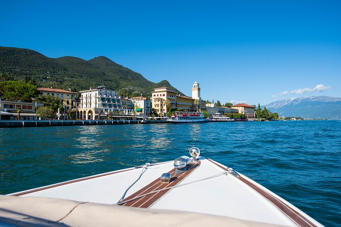 Lake Garda Afternoon Sightseeing Cruise from Sirmione - An hour in Salò, with time for gelato