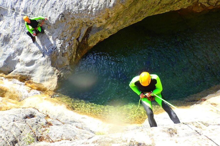 Lake Garda: Canyoneering in Torrente Vione - Three hours inside the central Vione canyon