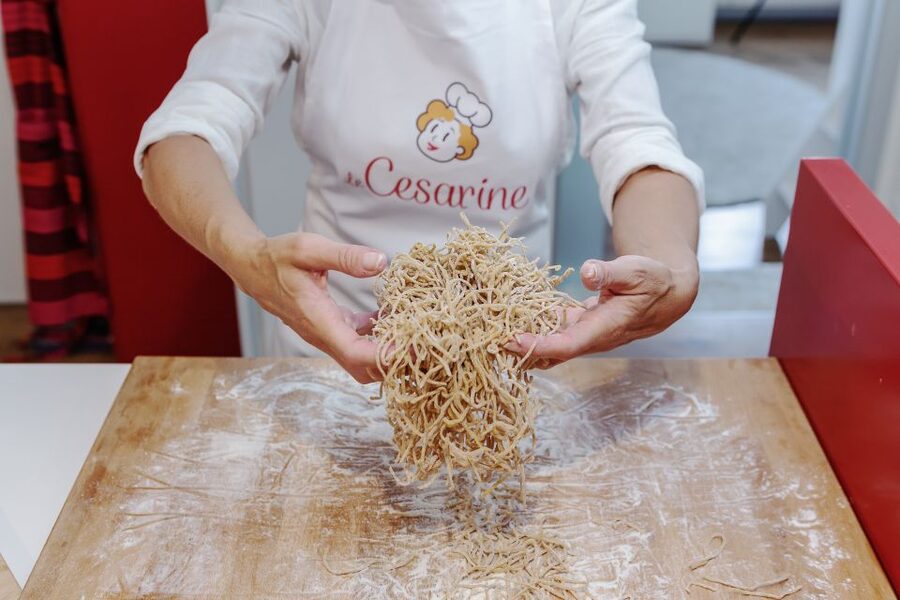 Lake Garda: Cooking Class at a Local's Home - Starting with prosecco and an Italian aperitivo