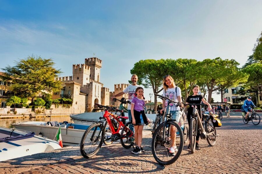 Lake Garda: E-bike Rental - Through Mincio Park to Borghetto