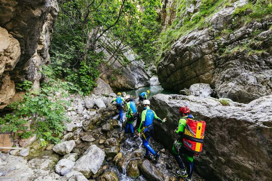 Lake Garda: Family Friendly Canyoning Tour - Key points to know before booking