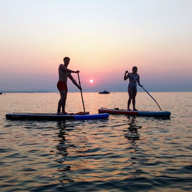 Lake Garda: Stand Up Paddleboard Experience with Dry Bag - The first few minutes: board, leash, and safety