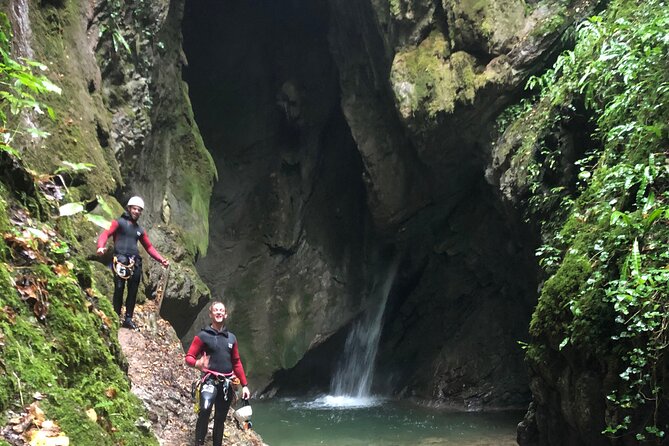 Level 1 Canyoning: Vione torrent with canyoning guide - Guide Support From Teun and Stefan