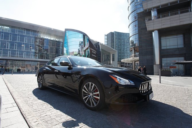 LINATE - MILANO airport transfer with private Luxury Car - What the 60-minute waiting period really means