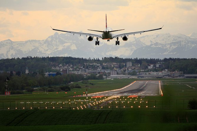 LINATE - MILANO airport transfer with private Luxury Car - Is $173.64 good value?