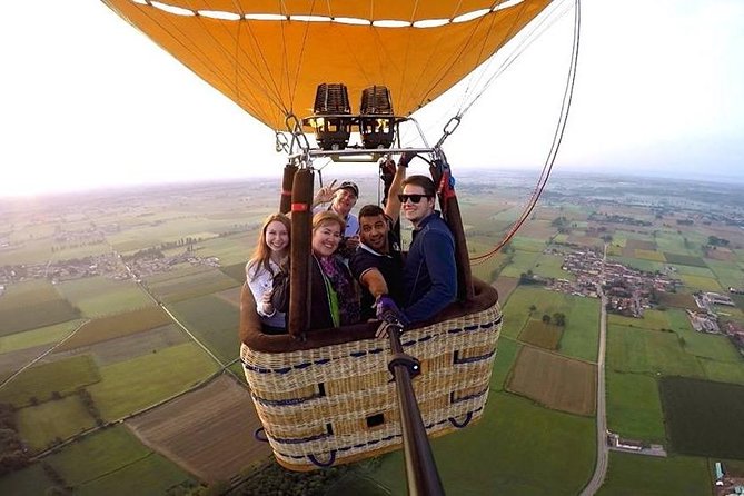 Lombardy Hot Air Balloon Flight Milan - The one-hour flight above hills and castles