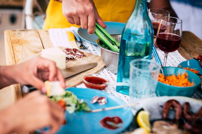 Luxury Cooking Class with a Chef in Bellagio - How the small group affects your day