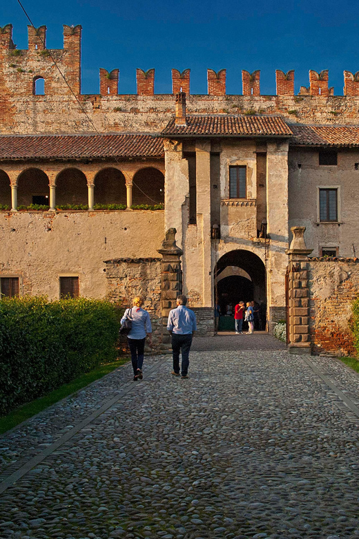 Malpaga Castle ticket with audioguide included - Getting to Via Marconi 20 in Cavernago