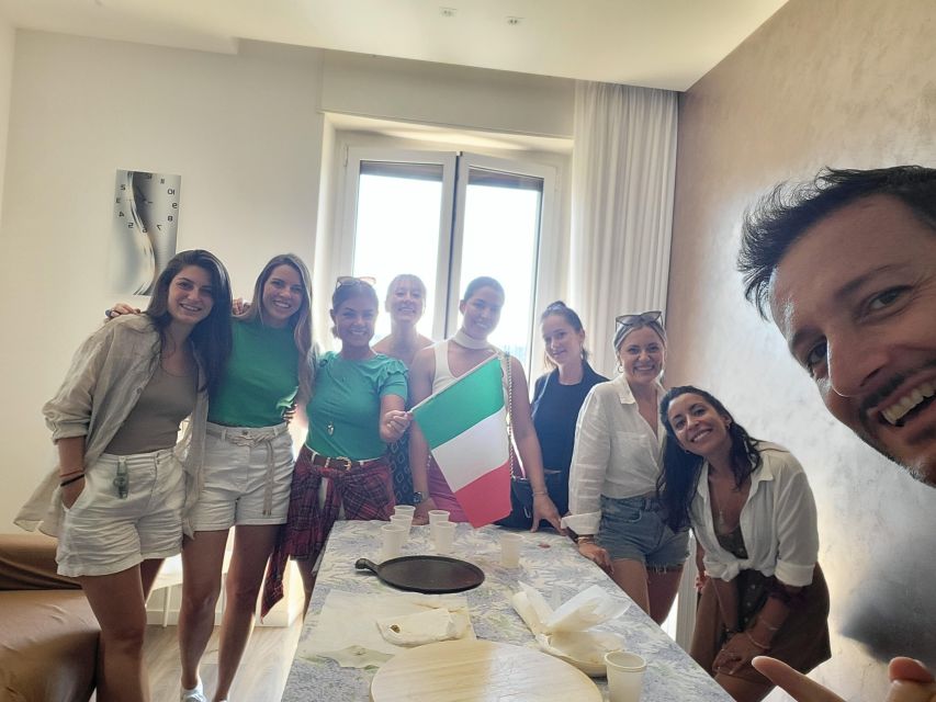 Mamma Mia - Bake The Real Italian Pizza - Mixing and kneading the dough
