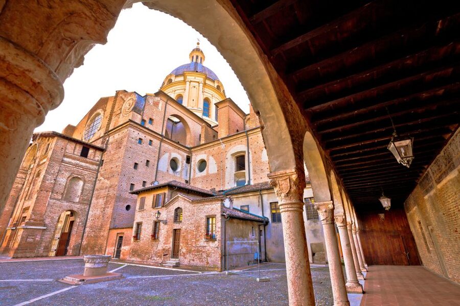 Mantova: Private Walking Tour - St. George’s Castle and the Gonzaga court