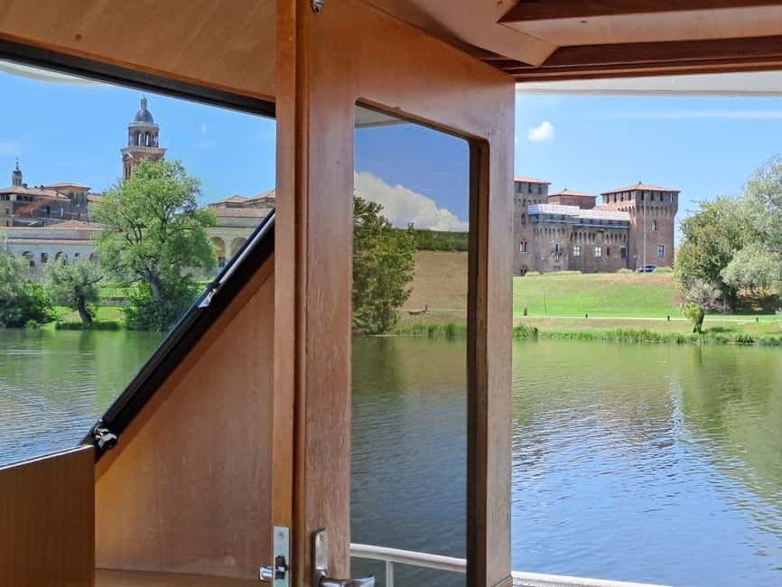 Mantua Lakes and Vallazza Oasis: a timeless boat trip - Key points to know before boarding