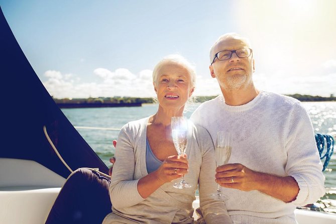 Micaela's exclusive private sunset cruise on lake Maggiore - Micaela’s guiding style and the value of a local host