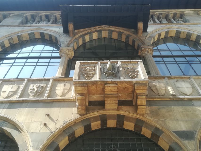 Milan: 4-Hour Art and History Private Walking Tour - What the guide adds to the experience