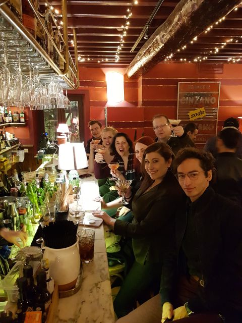 Milan: Bar-Hopping Tour with Welcome Drink - Practical timing and booking advice