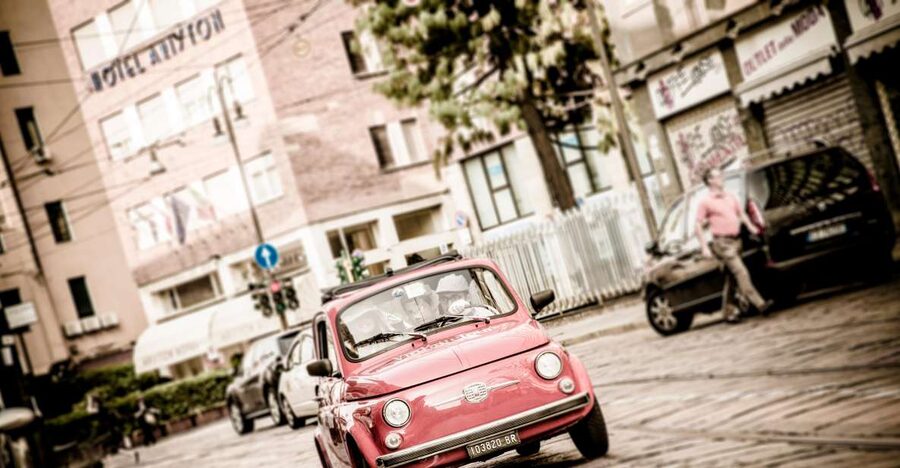 Milan: Canals Tour by Vintage Fiat 500 (2hs, 2 stops) - Starting at Belgiojoso Royal Villa near Palestro