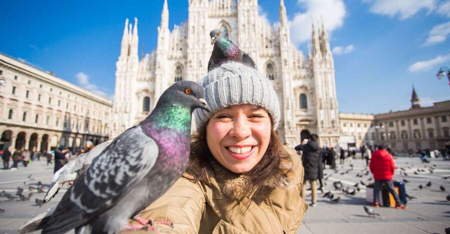Milan Cathedral: Skip-the-Line Private Tour with Rooftop - From Piazza della Scala to Piazza del Duomo