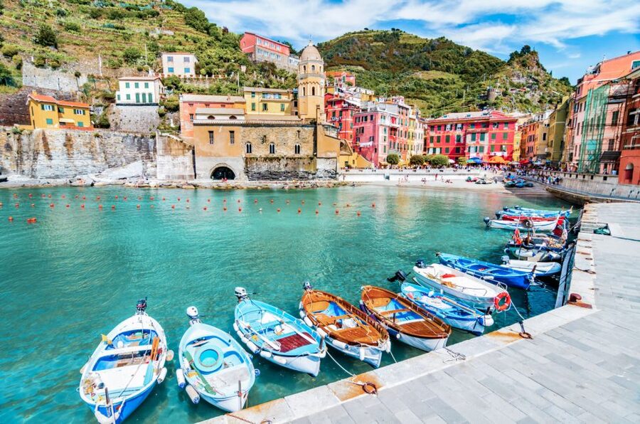 Milan: Cinque Terre Full-Day Guided Trip With Cruise - The train connection to Sestri Levante