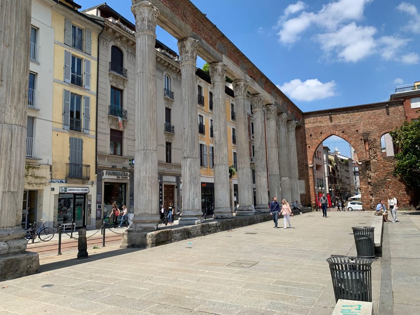 Milan: City Highlights Bike Tour - Navigli and the Columns of St. Lawrence