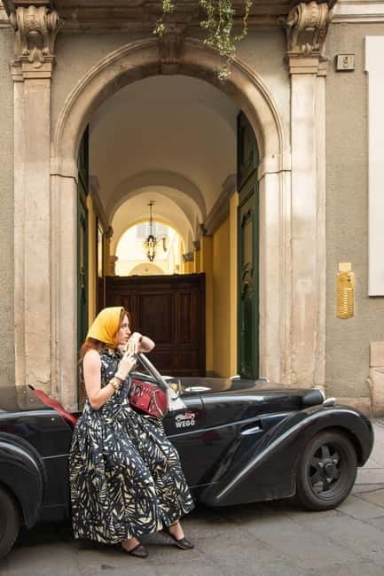 Milan: City Highlights Private Tour by Vintage Car - Who should book this Milan car tour?