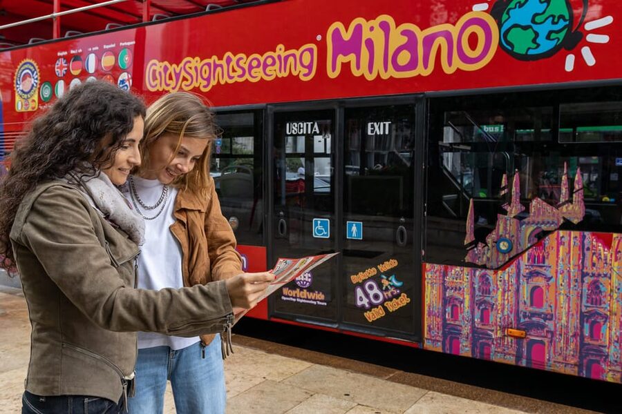 Milan: City Sightseeing Hop-On Hop-Off Bus with Audio Guide - The best way to use the four routes