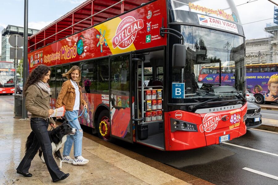 Milan: City Sightseeing Hop-On Hop-Off Bus with Audio Guide - Line C: Parco Sempione, City Life, and San Siro