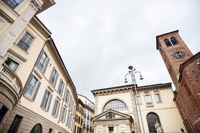 Milan Da Vinci Mystery: Self-Guided Puzzle Quest - Piazza Mercanti and Milan’s medieval center