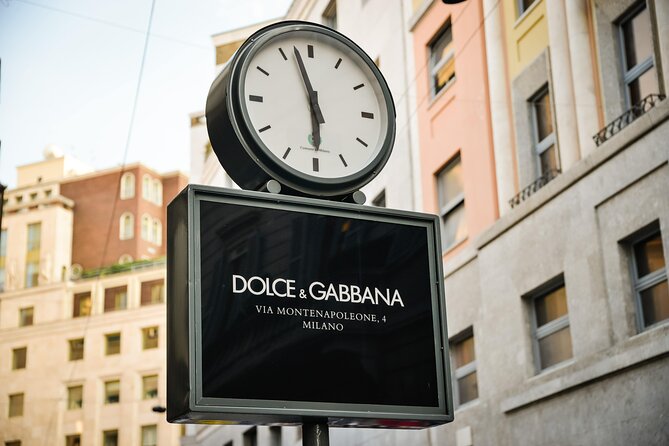 Milan Diamond Heist: Fashion & Secrets Walking Game - Montenapoleone to Bagatti Valsecchi Museum