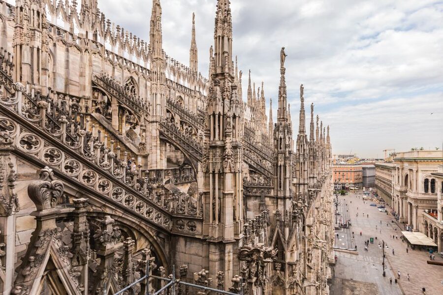 Milan Duomo and Rooftop 2-Hour Guided Tour - Final verdict: book it for context and rooftop access