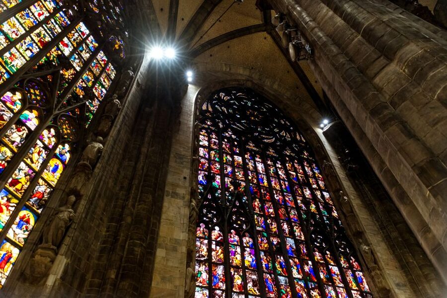 Milan: Duomo & Rooftop Tour with Optional Hop-On Hop-Off Bus - Is the optional hop-on hop-off bus worth adding?