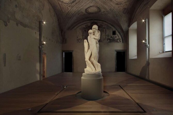 Milan Duomo, Sforza Castle and Pieta Guided Tour with Tickets - Starting beneath the marble of Milan’s Duomo