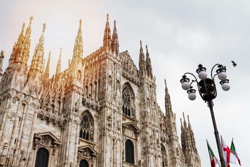 Milan: Duomo Tour with Priority Entry & Rooftop Access - Why the Duomo rooftops are worth your time