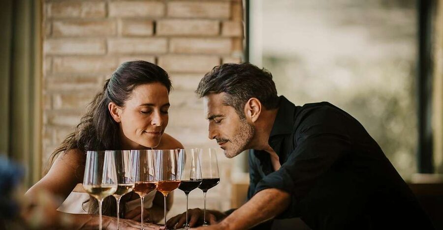 Milan: Duomo with Rooftop Private Tour, Food, & Wine Tasting - Key points to know before booking