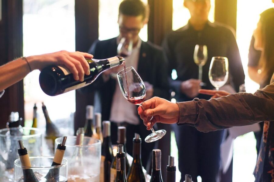 Milan: Duomo with Rooftop Private Tour, Food, & Wine Tasting - Is $271.88 per person good value?