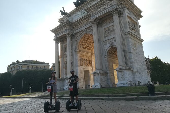 Milan: Electric Bicycle Tour Tourist Guide Live - 3 hours & half - Why riding works well for Milan’s spread-out sights