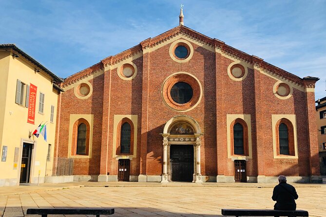 Milan: Exclusive Access with Last Supper visit & Guided Tour - Inside the room with Leonardo’s masterpiece