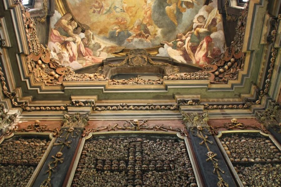Milan Food and Secrets Tour - Who should book this Milan tour?