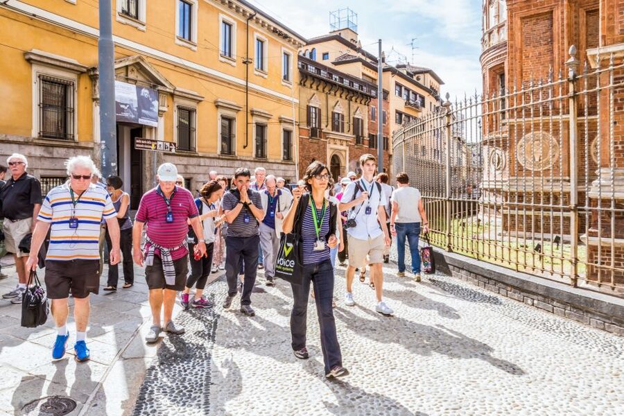 Milan: Guided Walking Tour & Last Supper Visit with Ticket - What the 15-minute viewing really means