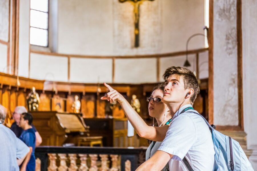 Milan: Guided Walking Tour & Last Supper Visit with Ticket - Price, pace, and who gets the most from it