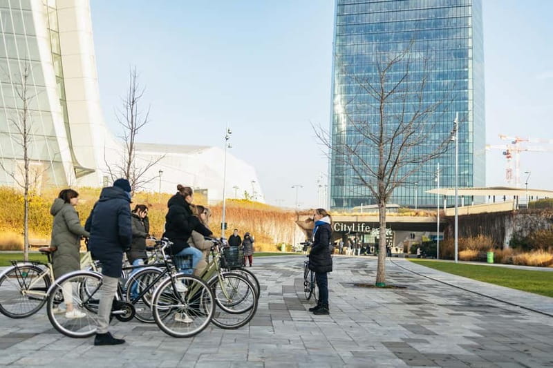 Milan: Hidden Gems Guided Bike Tour - Languages, weather, and practical planning
