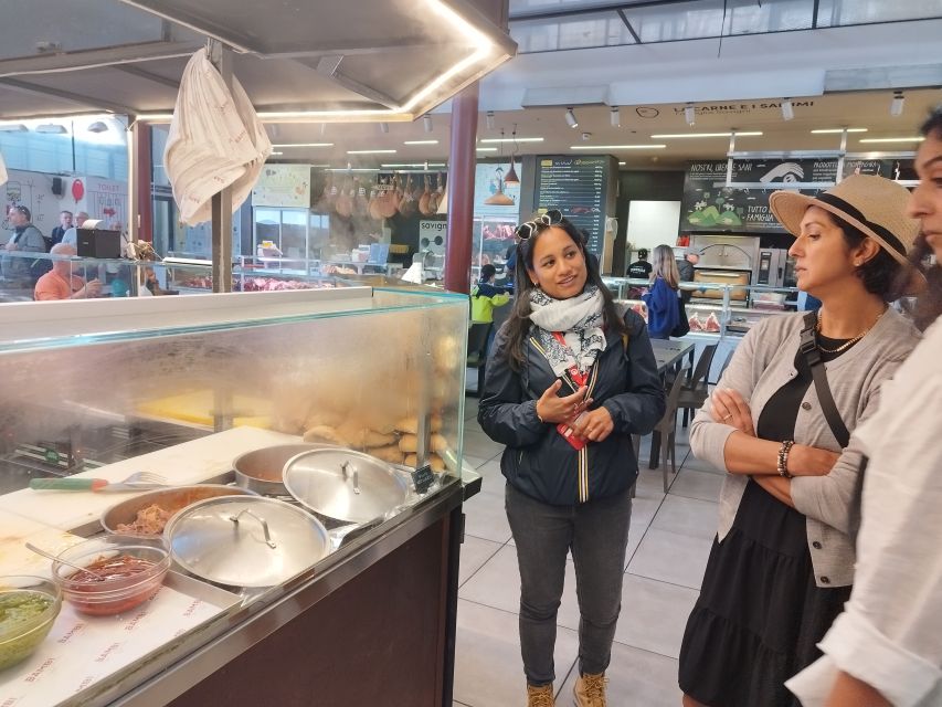 Milan: History & Street Food Tour with Wine Tasting - The bakery stop and Milan’s street-food side