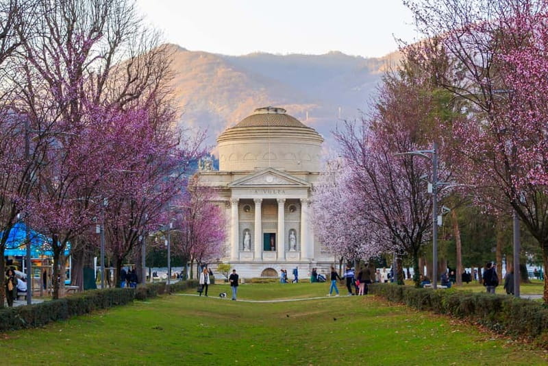 Milan: Lake Como, Bellagio, and Varenna Day Trip & Cruise - Bellagio in 110 minutes