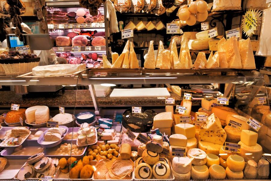 Milan: Market and Meal at a Local's Home - Who will get the most from this experience?