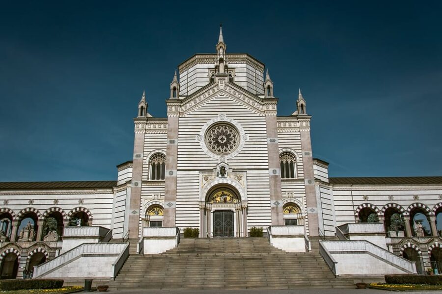 Milan: Monumental Cemetery Group Walking Tour - What to wear and how to prepare
