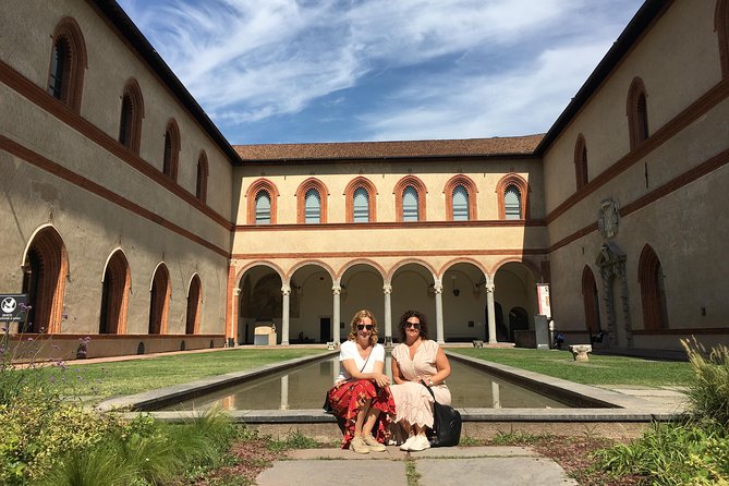 Milan Must-See Sites Guided Tour with Skip-the Line Tickets to Duomo & Cathedral - From Sforza Castle to Milan’s cathedral