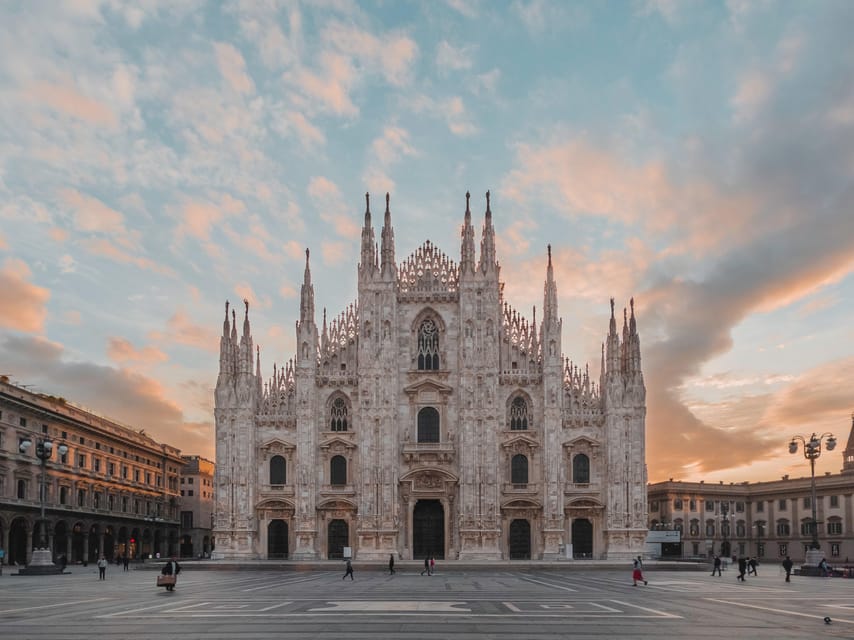 Milan: Night Tour by Bus - Key points to know before boarding